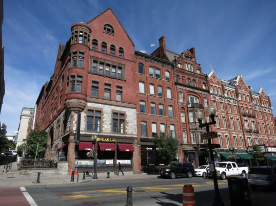 North Pearl Street and Pearl Street Pub, Albany New York